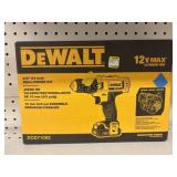 NEW Dewalt 12V MAX* 3/8 in. Drill/Driver Kit