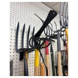 Lot of 5 NEW Gardening Tools