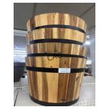 Lot of 4 Decorative Planters