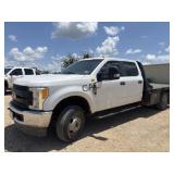 *2017 Ford F-350 4x4 Gas