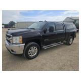 *2011 Chevrolet 2500 w/Camper