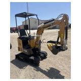 NEW Old Stock AGT H12R Mini Excavator