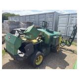 John Deere 1800 w/JD 200 Sprayer *Parts Only*
