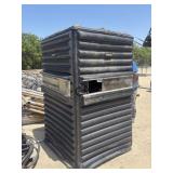 Approx. 4ï¿½x4ï¿½ Deer Blind w/Chair