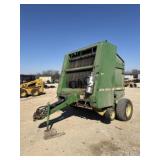 John Deere 535 Round Baler