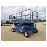 UpRight SL30 Speed Level 4WD Scissor Lift