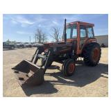 Kubota M7950 w/2426 QT Front Loader/Bucket