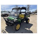 John Deere 825i Gator