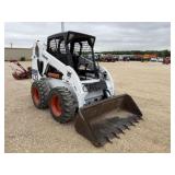 Bobcat T-773 Wheeled Skid Steer