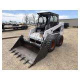 Bobcat 763 Wheeled Skid Steer w/Bobcat 4n1 Bucket