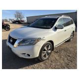 *2015 Nissan Pathfinder Platinum