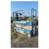 Genie GS-2646 Compact Scissor Lift
