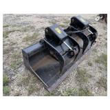 CAT Heavy Duty Skid Steer Grapple Bucket
