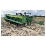 John Deere 455 Front-Folding Grain Drill