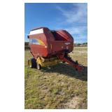 New Holland BR7060 Round Baler