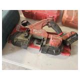 Milwaukee Battery-Powered Band Saw w/Battery