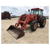 Kubota M9000 Cab/Air 4WD w/La1251 Loader/Bucket