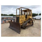 Caterpillar D4H Dozer w/Rippers