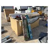 4ï¿½x8ï¿½ Gaylord Pallet of Unclaimed Freight