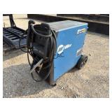 Miller Millermatic 212 Auto-Set Welder
