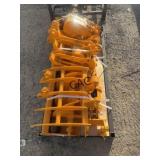 NEW Future CAT301 8pc Mini Excavator Attach. Set
