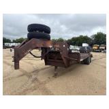 *1980 Load Trail GN T/D Flatbed Trailer