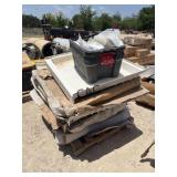 Pallet Lot of Shower Pans