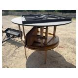 Lot of Assorted Round Tables