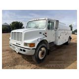 *2001 International Fuel Truck