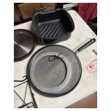 Lot of Assorted Kitchen Items