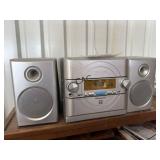 TruTech 5CD Radio