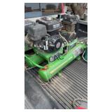 John Deere AC1-8GH Air Compressor w/Honda GX200