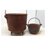 Vintage Cast Iron Bean Pot, has a crack,