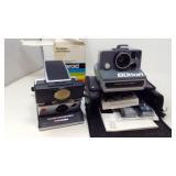 Vintage Polaroid Cameras. Polaroid Sonar one step