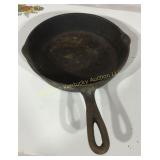 8 inch no name number five cast iron skillet