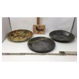 1 decorated ware pan, 1 Evenslice pie pan and one