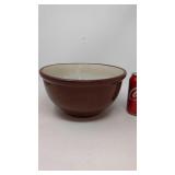 Weller pottery mixing bowl. Approx 10" across.