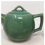 McCoy pottery green teapot. No cracks or chips