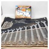 14 Piece wrench set, 7/16" is missing.