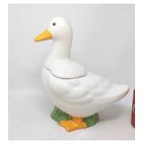 Possibly Nelson McCoy pottery duck cookie jar.