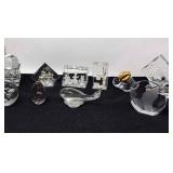 10 pieces of Crystal and acrylic paperweights,