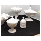 White milk glass. 6 pieces.