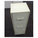 Wooden 3 drawer cabinet. Approximately