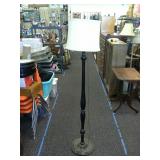 Vintage 2 bulb floor lamp. Wooden base.