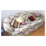 94 inch sofa including pillows