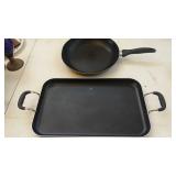 T-fal 18" griddle and 13" skillet has scratches