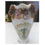 Narcisse k&g luneville france vase has some