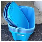 5 Sterilite 10-gallon totes with lids.