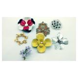 7 Flowers pins