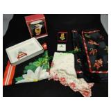 Christmas: Scarves, Hallmark, Hankies / Napkins